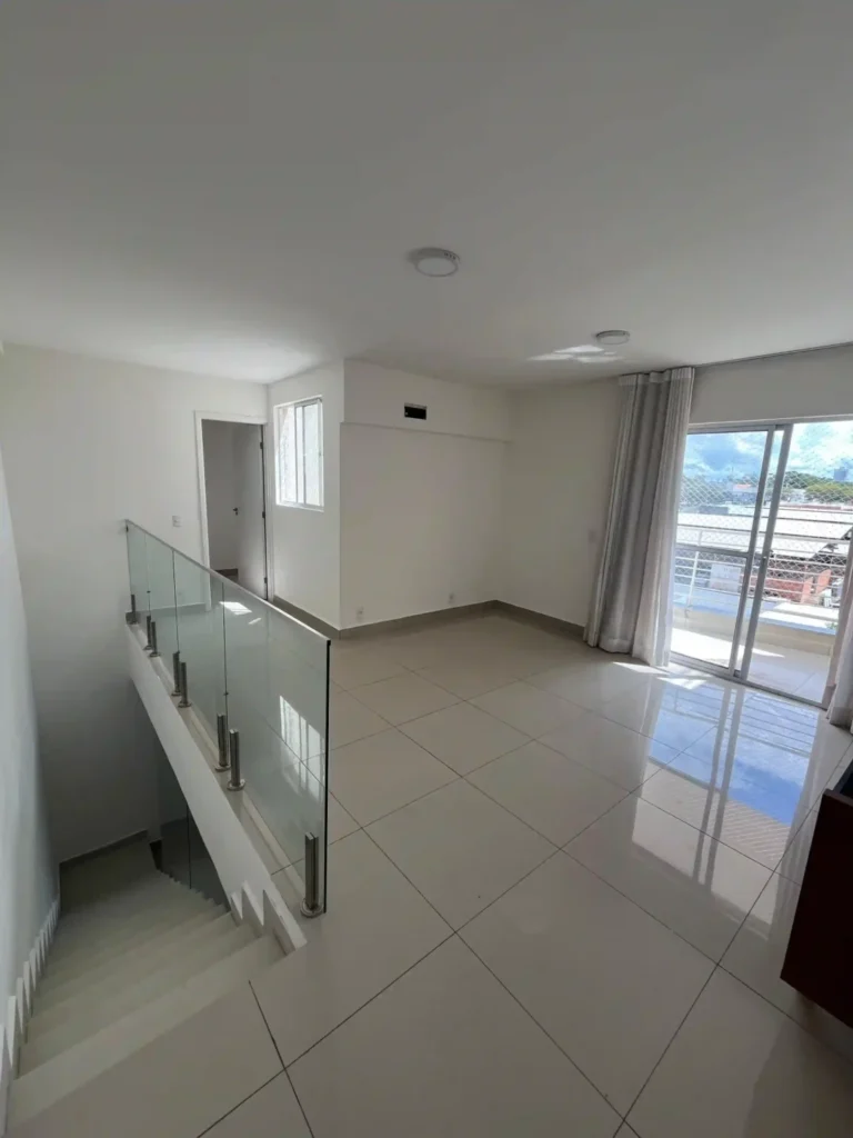 Sala de Estar Íntimo / Sala Superior (Cobertura)